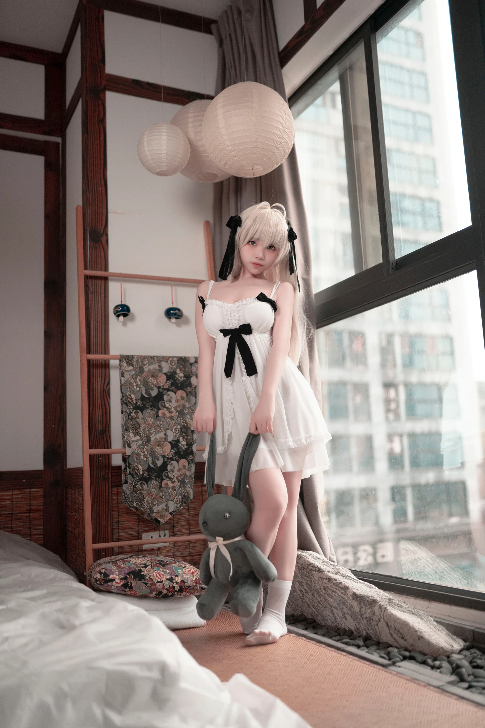 37e5d57fda54