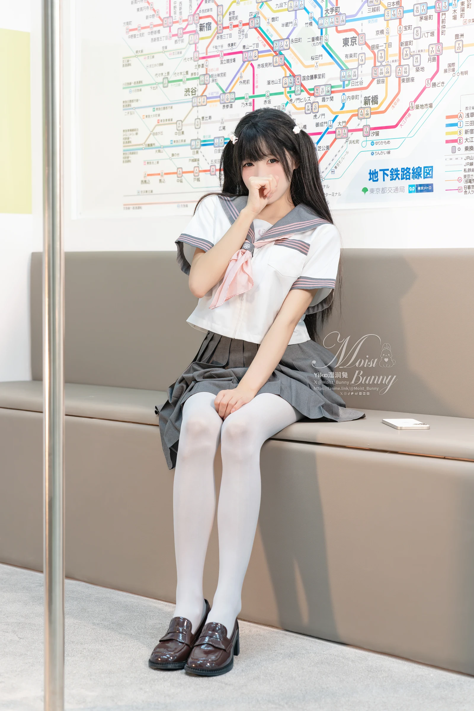 5ad9bcf9730a