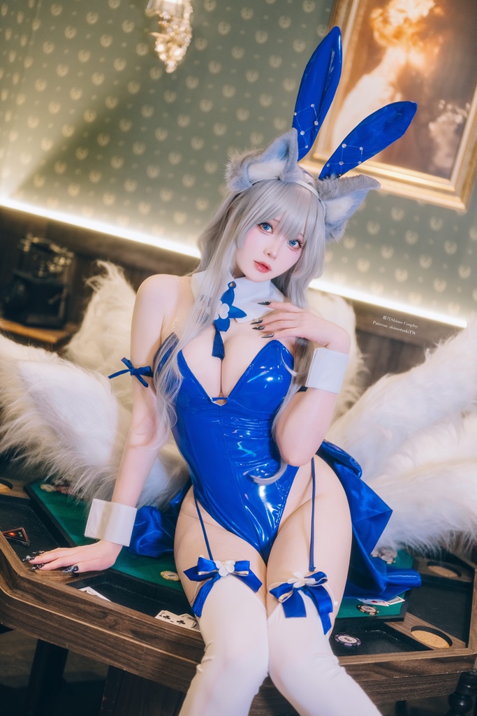 Shimo-Shinano-Bunny-Suit-Azur-Lane-5