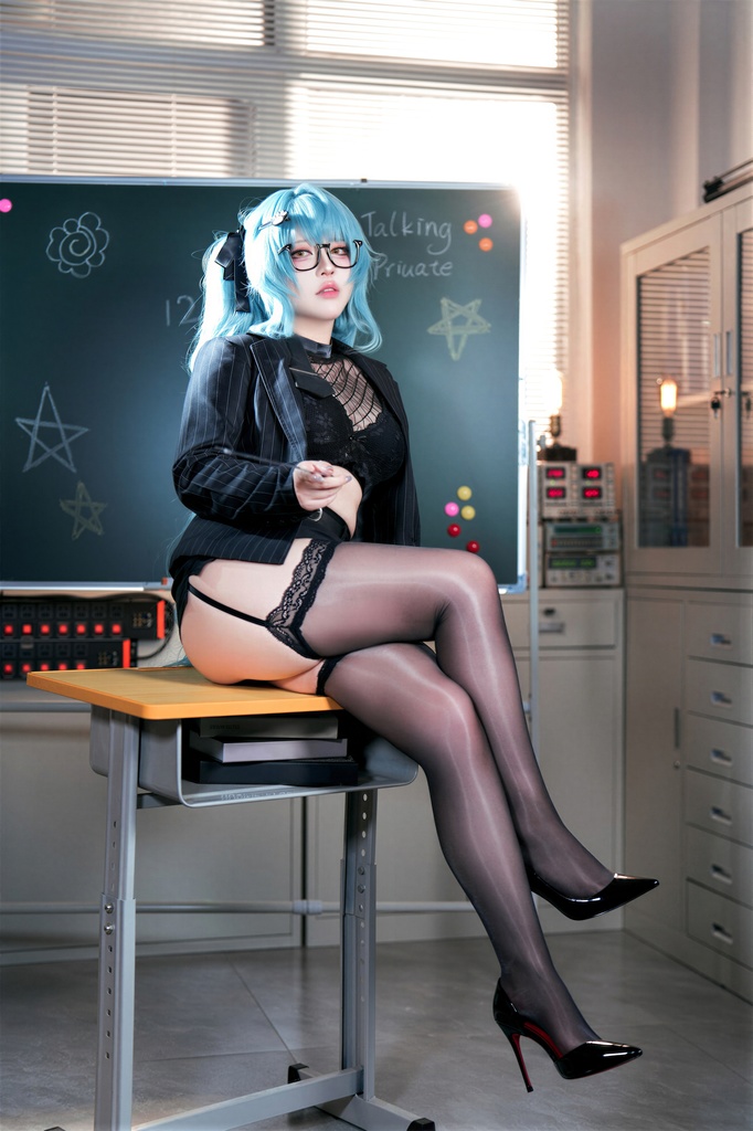 Banbanko-半半子-Privaty-Sharp-Lesson-NIKKE-18
