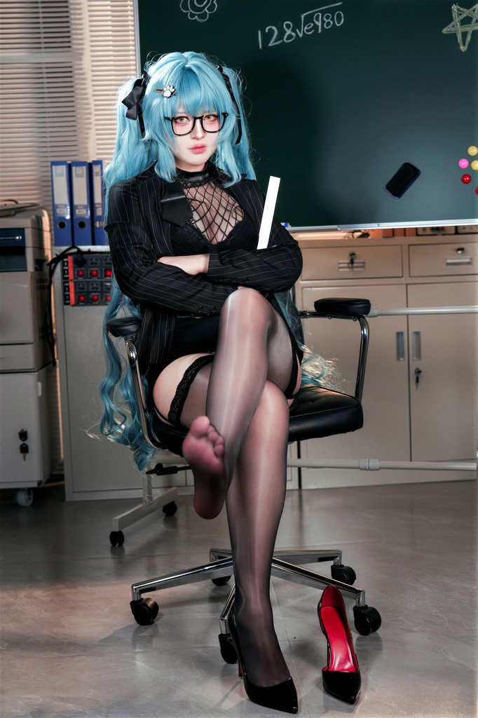 Banbanko-半半子-Privaty-Sharp-Lesson-NIKKE-28