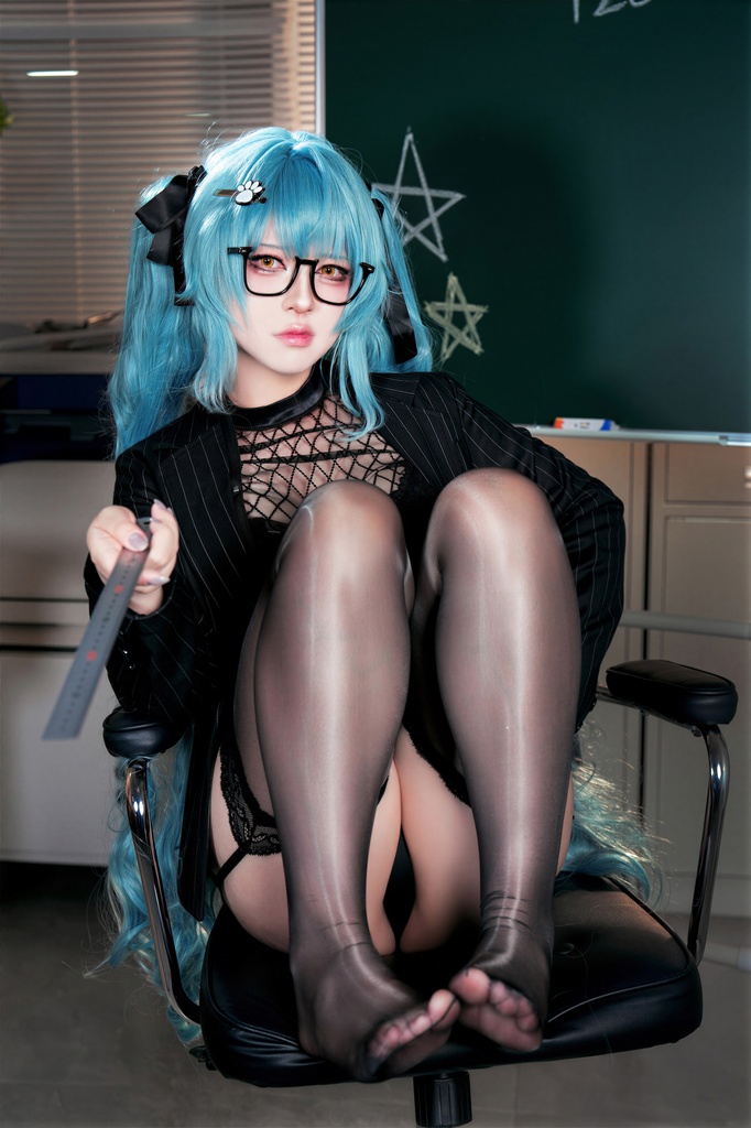Banbanko-半半子-Privaty-Sharp-Lesson-NIKKE-30
