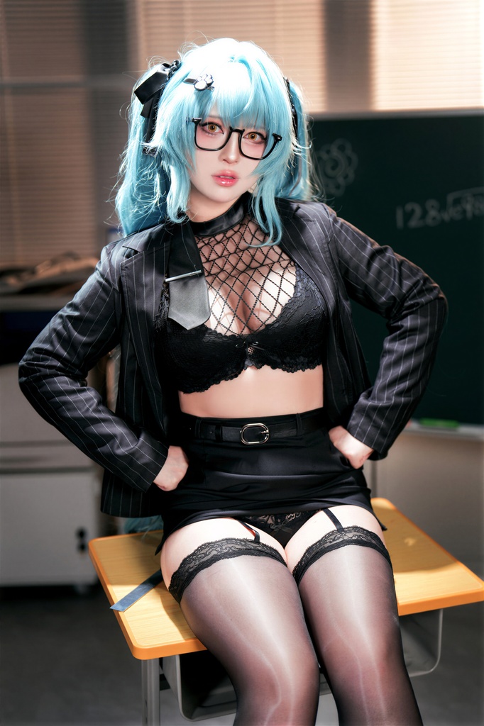 Banbanko-半半子-Privaty-Sharp-Lesson-NIKKE-6