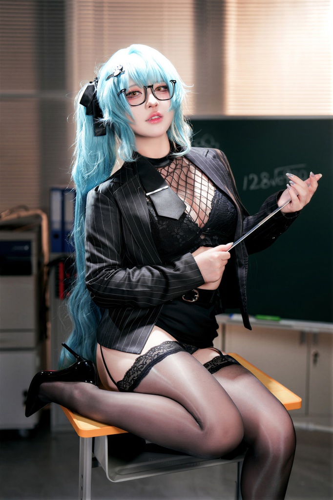 Banbanko-半半子-Privaty-Sharp-Lesson-NIKKE-9